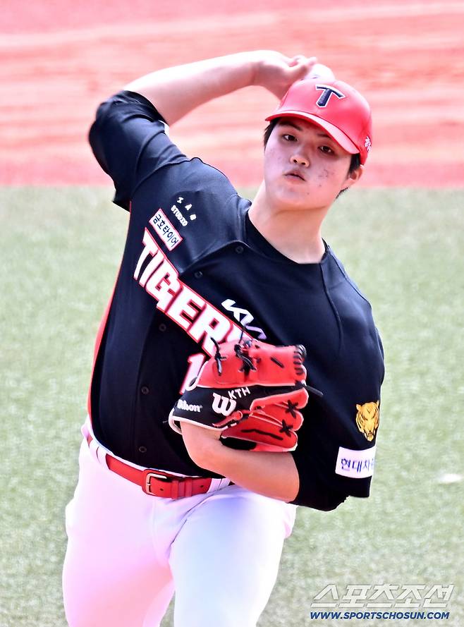 안정감 있는 피칭을 해야 5선발 자리도 보인다.