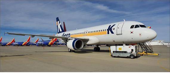 청주공항을 거점으로 하는 저비용항공사 에어로케이가 최근 공개한 1호기. 정부는 지역 관광을 키우기 위해 지방공항으로 직항하는 국제선을 확대할 계획이다. 에어로케이 제공