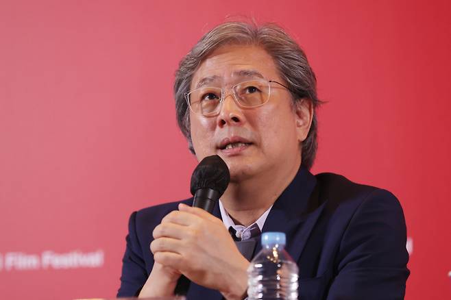 박찬욱 감독이 한국 영화인 최초로 칸 국제영화제 심사위원장으로 위촉됐다. 연합뉴스