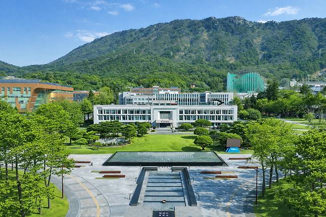 국립 창원대 창원캠퍼스 전경. 창원대