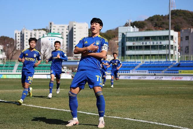 ▲ 울산대가 전주대를 꺾고 춘계대학연맹전 우승에 성공했다. ⓒ한국대학축구연맹