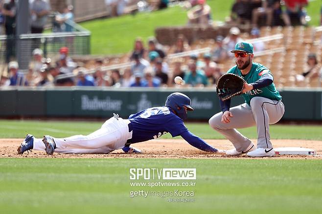 ▲ 위즈덤은 첫 세 경기 타율이 0.125에 처졌음은 물론 땅볼만 치면서 자신의 장점을 살리지 못하고 있다