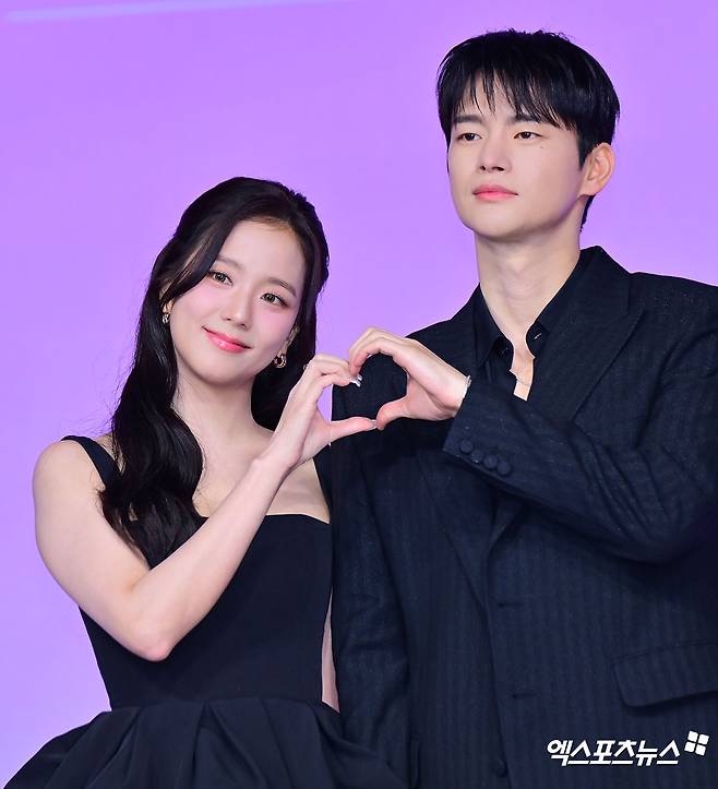 '월간남친' 지수, 서인국