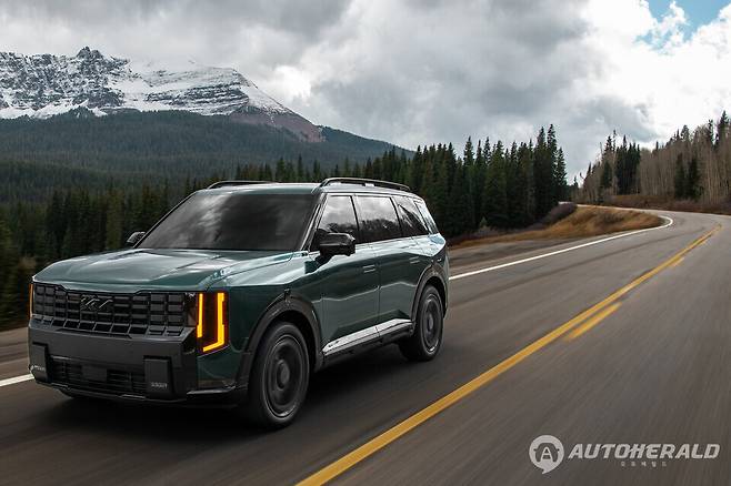 기아 2027년형 '텔루라이드 하이브리드'의 본격적인 양산이 시작된 가운데 가격 및 연비가 공개됐다(출처: 기아)