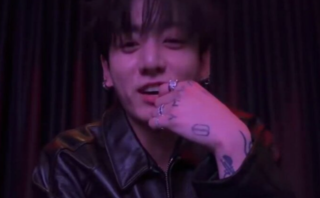 BTS 멤버 정국. 위버스 캡쳐