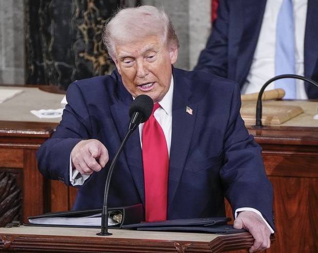 도널드 트럼프 미 대통령이 24일(현지 시간) 워싱턴DC 연방의회에서 열린 국정연설에서 발언하고 있다. UPI연합뉴스