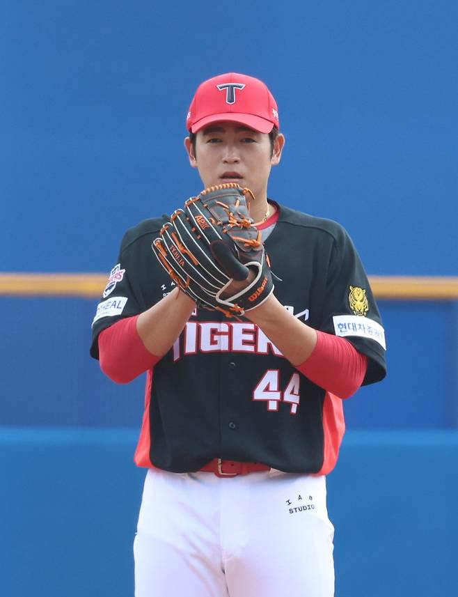 KIA 이태양은 지난해 2차드래프트로 고향팀에 합류했다. 팀에 부족한 부분을 채우며 반등을 이뤄내려고 한다. 사진제공｜KIA 타이거즈