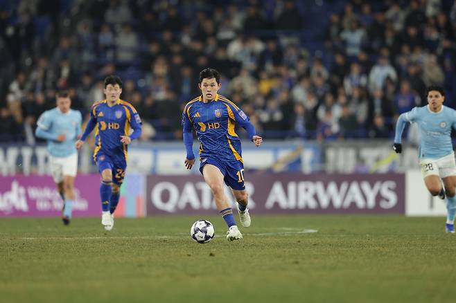 스포츠동아가 ‘하나은행 K리그1 2026’ 개막을 앞두고 진행한 예상 MVP 설문조사에서 울산 이동경은 3위에 올랐다. 사진제공｜한국프로축구연맹