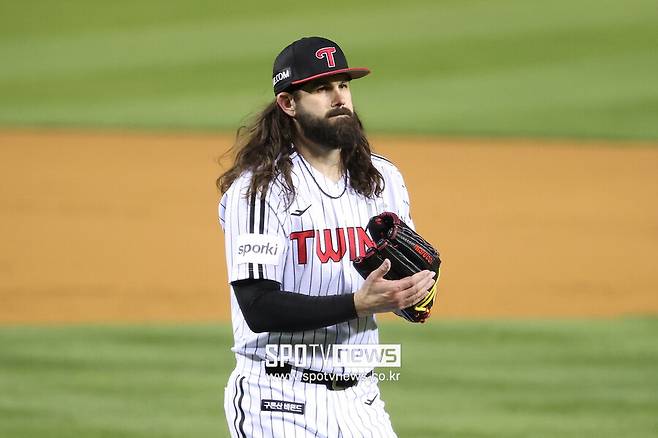 ▲ 아직 새 소속팀을 찾지 못한 채 어려움을 겪고 있는 케이시 켈리 ⓒ곽혜미 기자