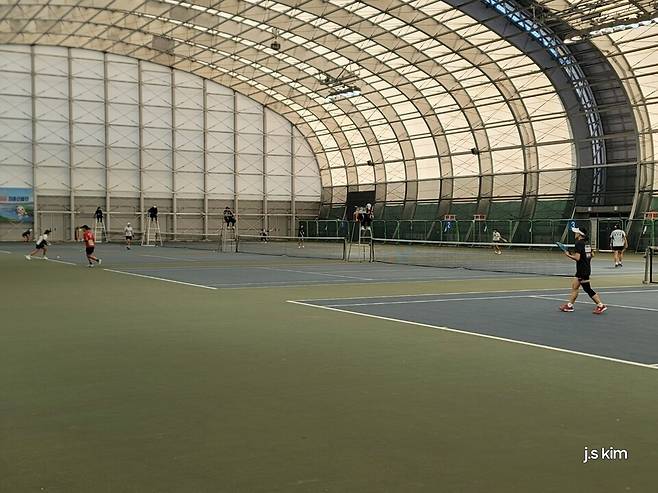 팔마 실내 테니스장 모습. 김종석