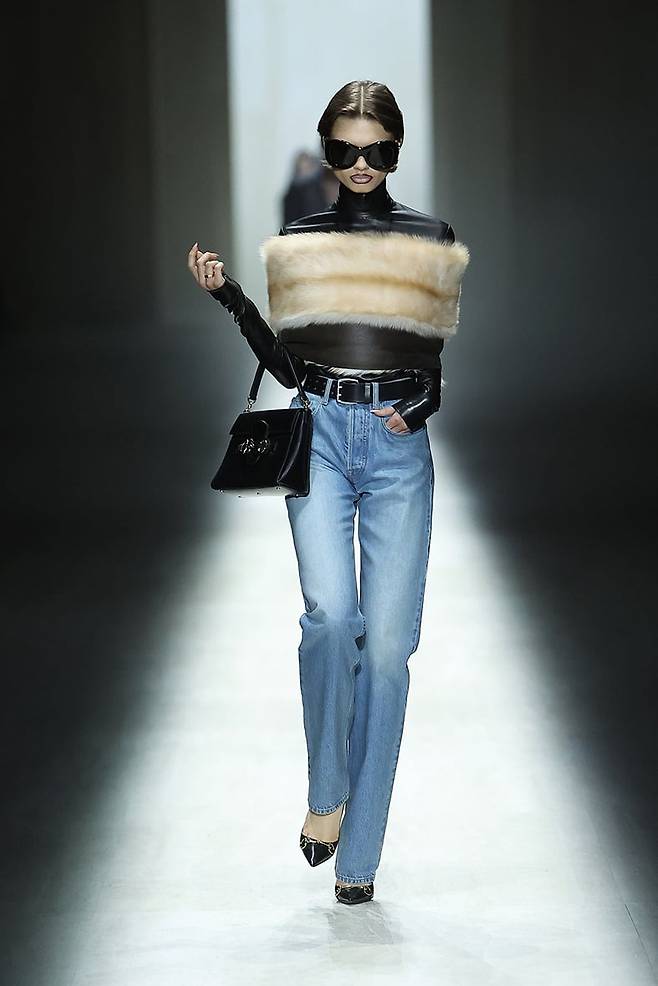 구찌, 밀란 패션위크에서 '구찌 프리마베라(Gucci Primavera)' 컬렉션 공개/구찌