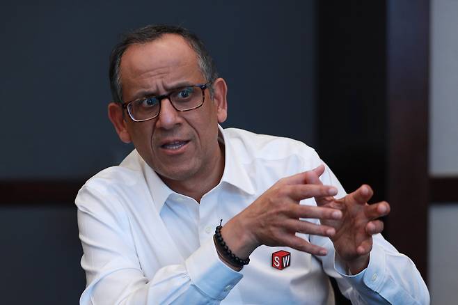 수칫 제인 다쏘시스템 전략 및 비즈니스 개발 부사장이 지난 4일(현지시각) 미국 텍사스주 휴스턴에서 열린 ‘3D익스피리언스 월드 2026’ 행사에서 한국 기자단의 질문에 답하고 있다./다쏘시스템 출장기자단