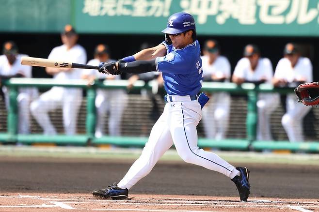 ▲ 김성윤. 삼성 라이온즈는 28일 일본 오키나와 나하의 셀룰러 스타디움에서 일본프로야구 요미우리 자이언츠와 스프링캠프 원정 연습경기를 치렀다. 이날 9회까지 정상적으로 진행 후 요미우리의 요청으로 10회초, 11회초를 추가로 실시했다. 삼성은 아쉽게 2-4로 패했다. 김성윤은 볼넷과 도루 등을 기록했다. ⓒ삼성 라이온즈