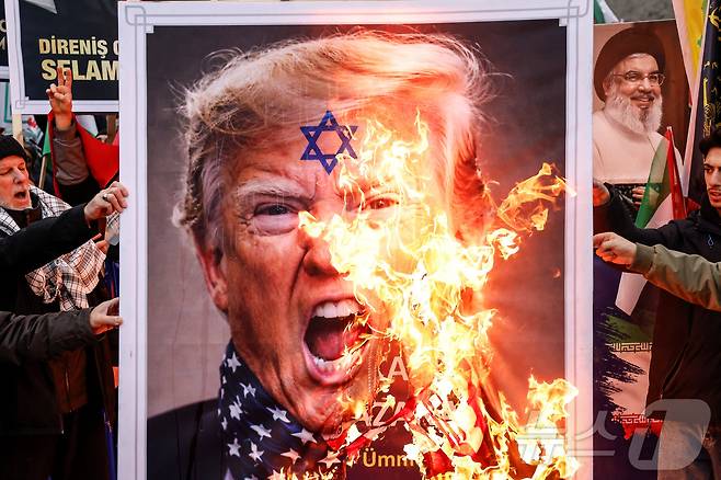 튀르키예 이스탄불의 반미 시위. 2026.02.01 ⓒ 로이터=뉴스1