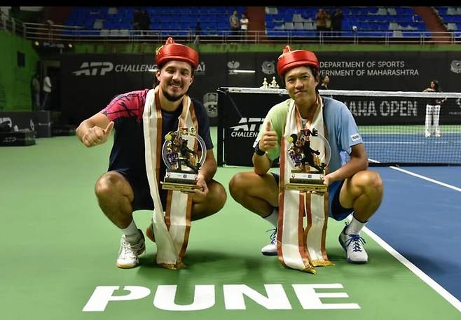 남지성이 푸네챌린저에서 개인 통산 40번째 복식 우승을 차지했다. 사진 대회본부SNS