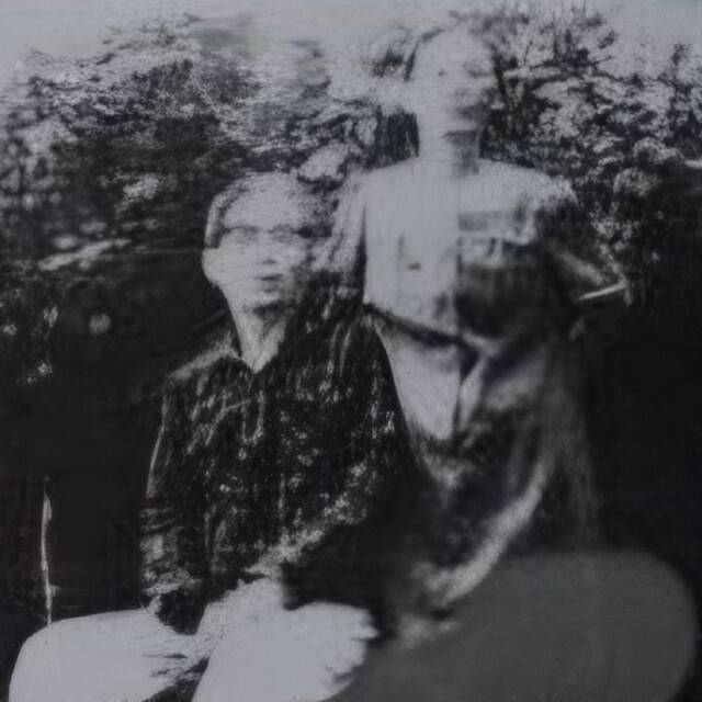 고 윤덕율(왼쪽)씨의 생전 모습. 유족 제공
