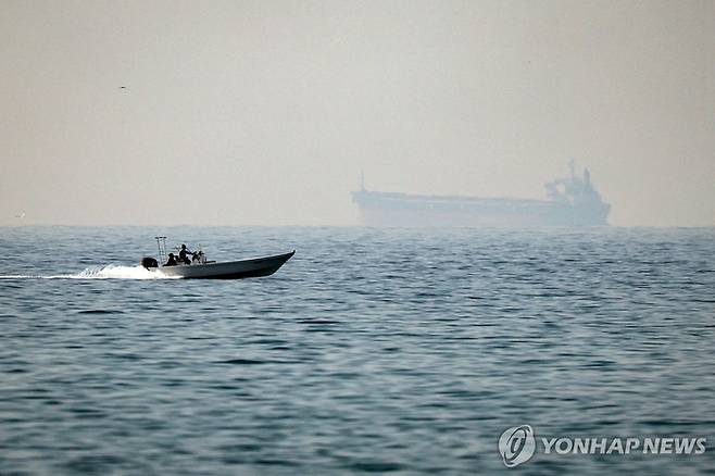 지난달 25일 호르무즈 해협의 모습. [연합뉴스]