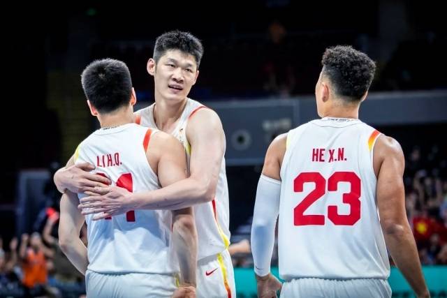 중국은 일본, 대만전에서 승리하며 대한민국에 당한 2연패 충격에서 어느 정도 벗어났다. 물론 과거처럼 압도적인 차이를 내며 승리하지는 못했다. 그럼에도 하락세를 극복했다는 건 분명했다. 사진=FIBA 제공