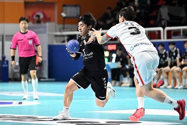 [서울=뉴시스] 핸드볼 충남도청 육태경. (사진=한국핸드볼연맹 제공) 2026.03.01. photo@newsis.com *재판매 및 DB 금지