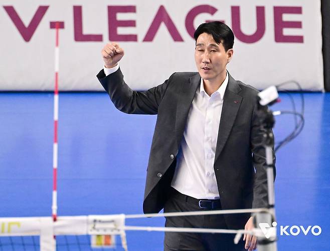 권영민 한국전력 감독. 사진 한국배구연맹