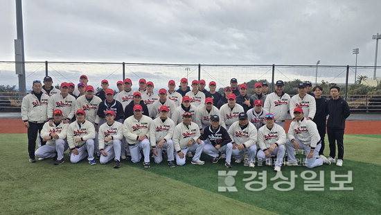 ▲ 울산웨일즈는 지난달 12일부터 28일까지 제주 서귀포 강창학야구장에서 전지훈련을 실시했다. 울산웨일즈 제공
