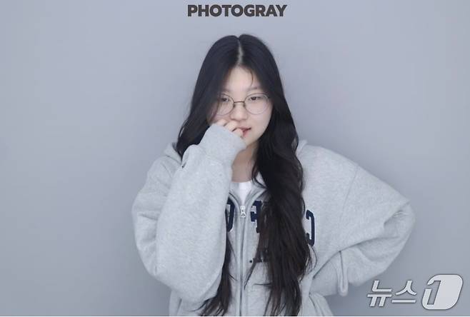 (서울=뉴스1) 강승지 기자 = 남을 돕는 사회복지사가 되려 했던 여중생이 안타까운 사고로 뇌사에 빠져, 6명에게 새 삶을 선물한 뒤 세상을 떠났다. 사진은 기증자 박채연 양.(16)(한국장기조직기증원 제공)