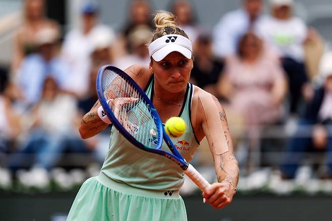 작년 프랑스오픈에서의 본드로우쇼바. 당시에도 어깨 테이핑을 했었다 / 게티이미지코리아