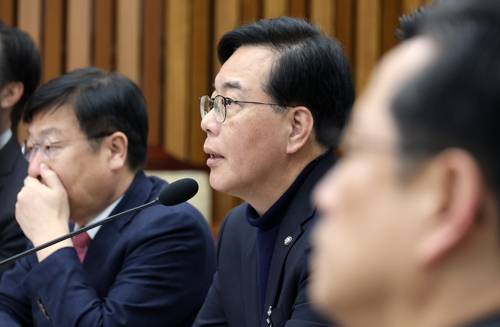 송언석, 원내대책회의 모두발언 [연합뉴스 자료사진]