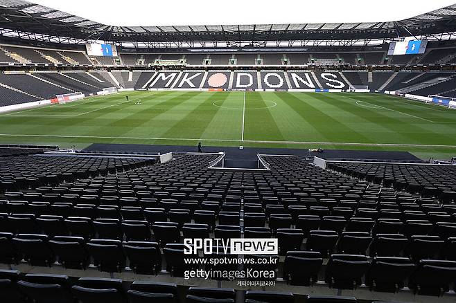 ▲ 한국 축구대표팀은 한국시간으로 오는 3월 28일 밤 11시 영국에서 코트디부아르와 맞붙은 뒤, 4월 1일 새벽 3시 45분 오스트리아 빈에서 오스트리아와 두 번째 경기를 치른다.