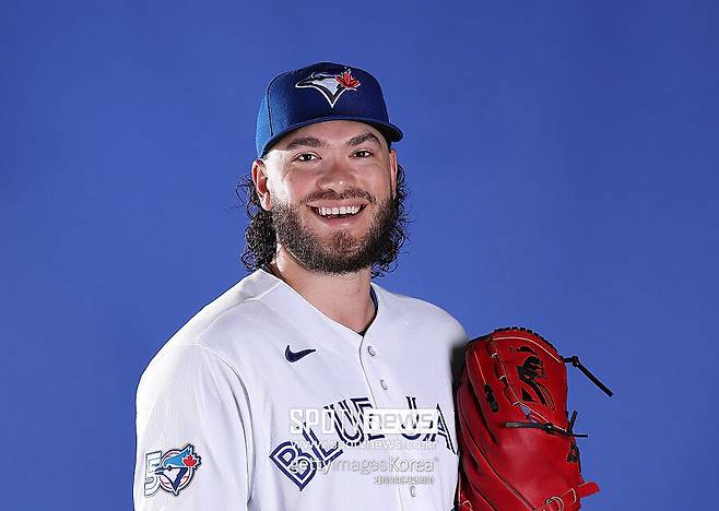 ▲ 토론토 블루제이스 유니폼을 입은 코디 폰세.