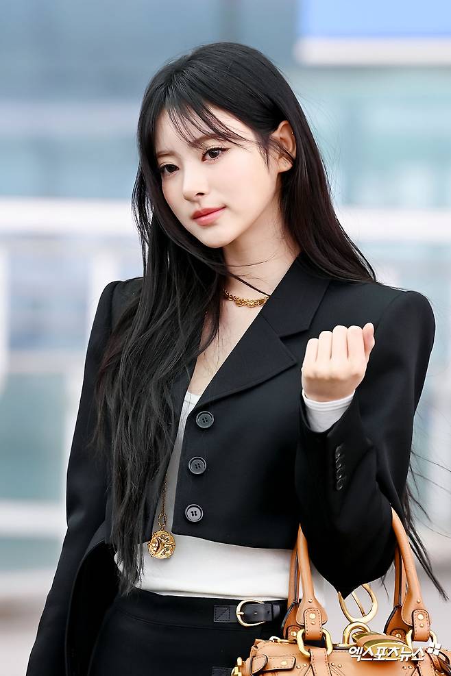 미야오 안나 '너무 예쁘다'