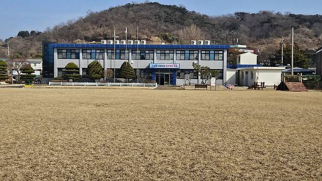 ▲ 인천 용현남초 자월분교.