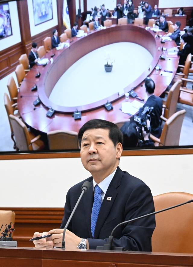 구윤철 부총리 겸 재정경제부 장관은 4일 서울 종로구 정부서울청사에서 열린 개정 노동조합법 시행 관련 관계장관회의를 주재했다. 2026.3.4. 재경부 제공