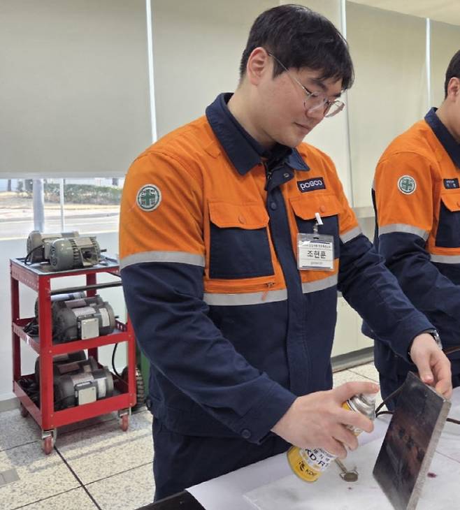 조현훈씨가 포스코에서 신입직원 교육을 받고 있다. (사진제공=한국폴리텍대학)
