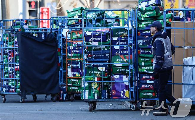 서울 시내 한 쿠팡 물류센터. 2025.12.30 ⓒ 뉴스1 김도우 기자