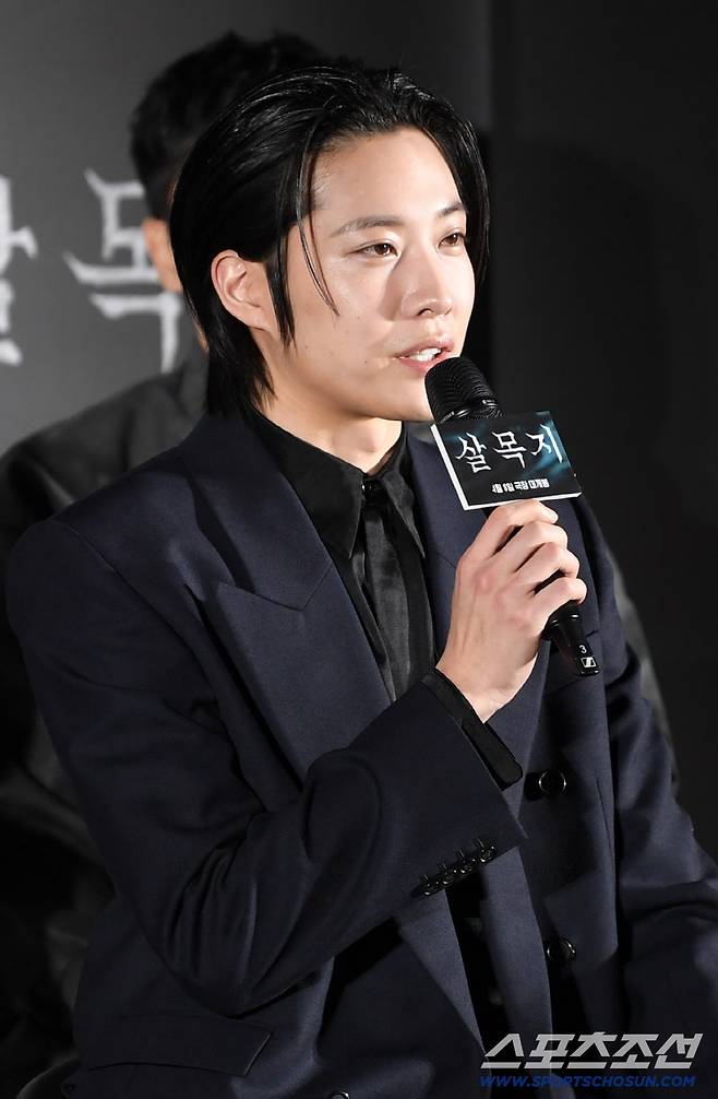 영화 '살목지' 제작발표회가 4일 서울 용산구 한강로동 CGV용산아이파크몰에서 열렸다. 배우 이종원이 인터뷰를 하고 있다. 용산=박재만 기자 pjm@sportschosun.com/2026.03.04/