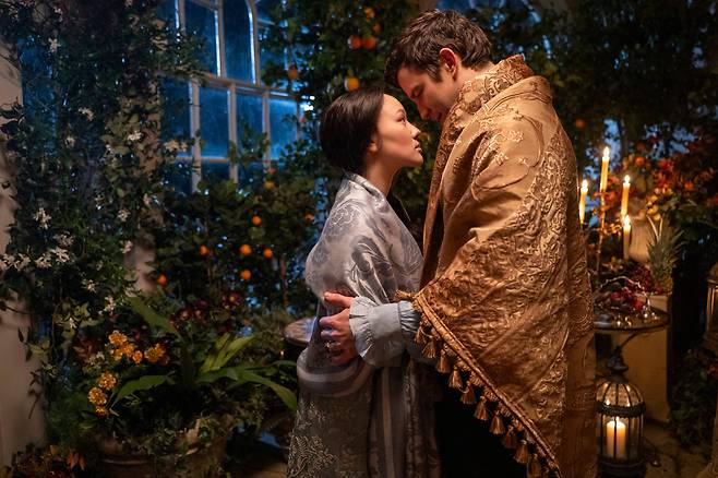 넷플릭스 오리지널 시리즈 '브리저튼4' 속 한 장면. /넷플릭스