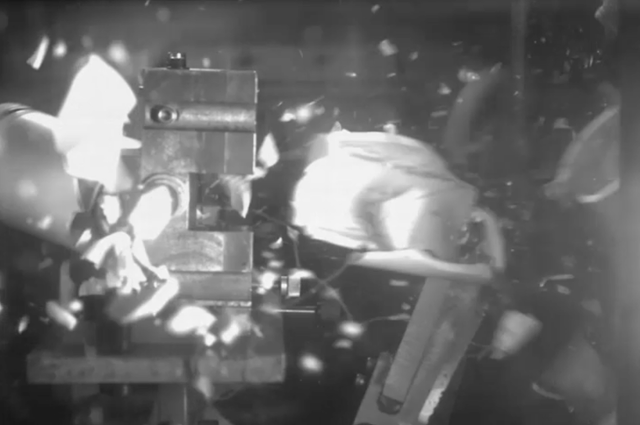 소행성-화성 충돌 모사 실험 한 장면. 존스홉킨스대 제공