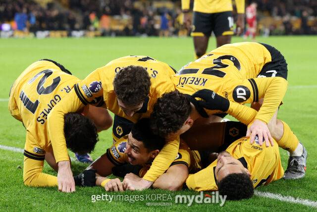 리버풀과 울버햄튼 경기장면/게티이미지코리아