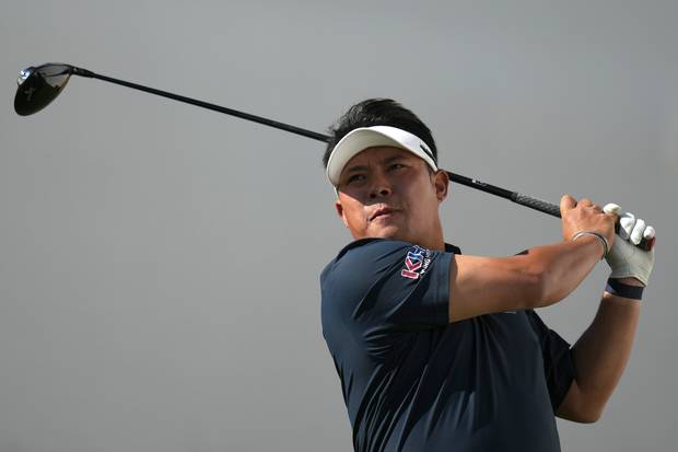 이승택이 PGA 투어 피닉스 오픈 첫날 17번 홀에서 티샷을 날리고 있다. AP연합뉴스