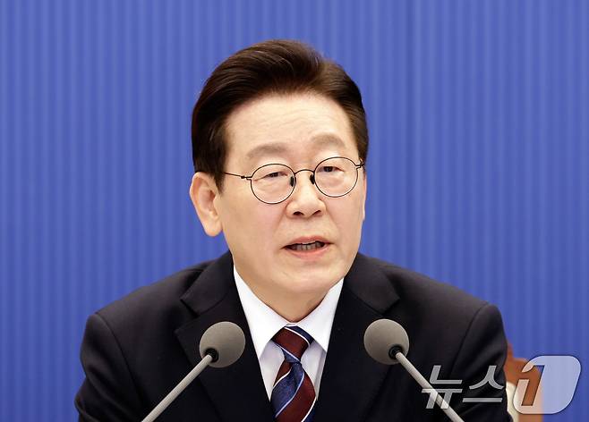 이재명 대통령이 26일 청와대 여민관에서 열린 수석보좌관회의에서 발언하고 있다. (청와대통신사진기자단) 2026.2.26 ⓒ 뉴스1 허경 기자