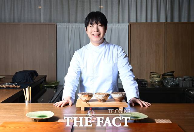 박주성 셰프는 좋아하지 않은 음식까지 좋아하게 만드는 요리사가 되기 위해 노력하겠다는 포부를 밝혔다./이새롬 기자