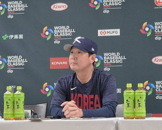 [도쿄=뉴시스] 문채현 기자 = 류지현 한국 야구 대표팀 감독이  5일 일본 도쿄돔에서 열리는 2026 월드베이스볼클래식(WBC) 조별리그 C조 첫 경기 체코전을 앞두고 기자회견을 갖고 있다. 2026.03.05. dal@newsis.com *재판매 및 DB 금지