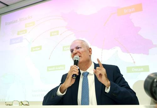 주한이스라엘 대사관의 기자회견 주한이스라엘 대사관의 기자회견     (서울=연합뉴스) 이지은 기자 = 라파엘 하르파즈 주한이스라엘 대사가 5일 서울 종로구 한 비즈니스센터에서 열린 기자회견에서 현 상황에 대한 설명과 이스라엘 정부의 입장을 말하고 있다. 2026.3.5     jieunlee@yna.co.kr (끝)   <저작권자(c) 연합뉴스, 무단 전재-재배포, AI 학습 및 활용 금지>