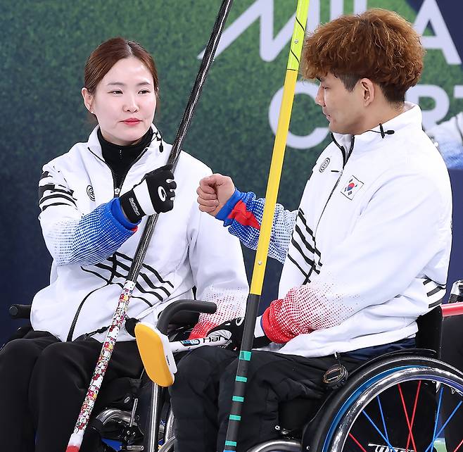 휠체어컬링 믹스더블 백혜진, 이용석