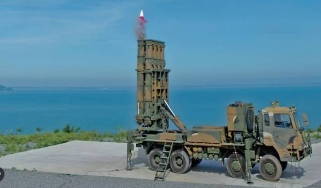 국산 중거리 요격 체계인 천궁-Ⅱ(M-SAM2) 자료사진