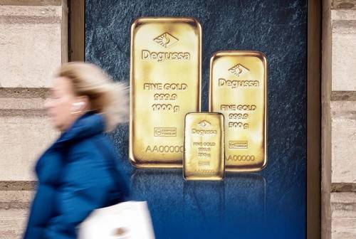 미국·이스라엘과 이란 간 무력 충돌로 금 투자 수요가 늘어난 가운데 '김치 프리미엄'이 사라지면서 국제 금 추종 ETF와 국내 금 ETF 간 수익률 격차가 벌어지고 있다.&nbsp;&copy;연합뉴스