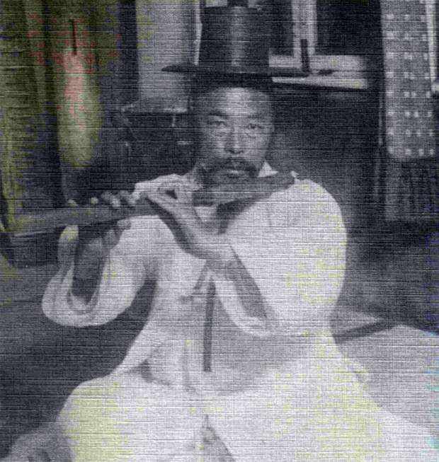 대금산조의 창시자로 불리는 박종기-이진원의 박종기평전 표지사진