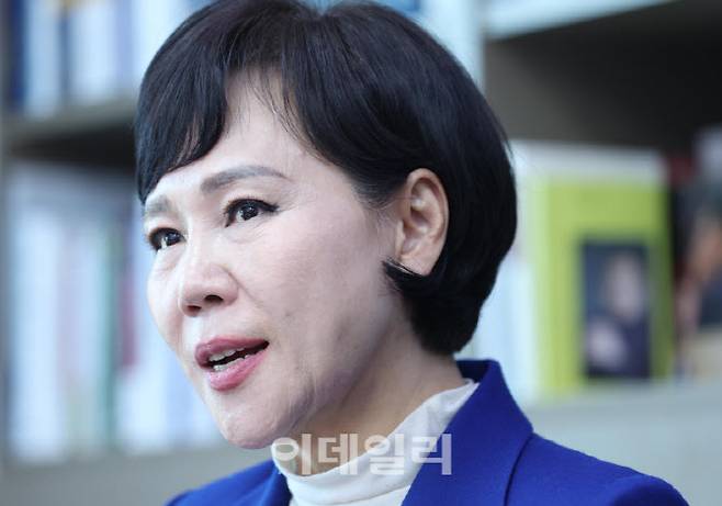 [이데일리 노진환 기자] 서울시장 출마에 나선 전현희 더불어민주당 의원이 4일 서울 여의도 국회 의원회관에서 이데일리와 인터뷰를 하고 있다.