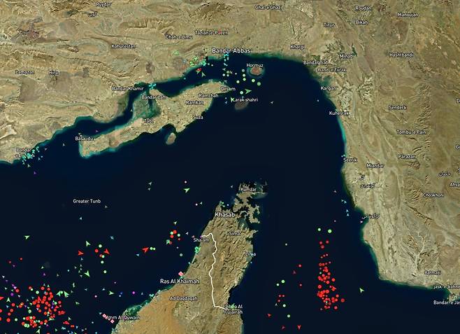 호르무즈 해협. 뉴시스